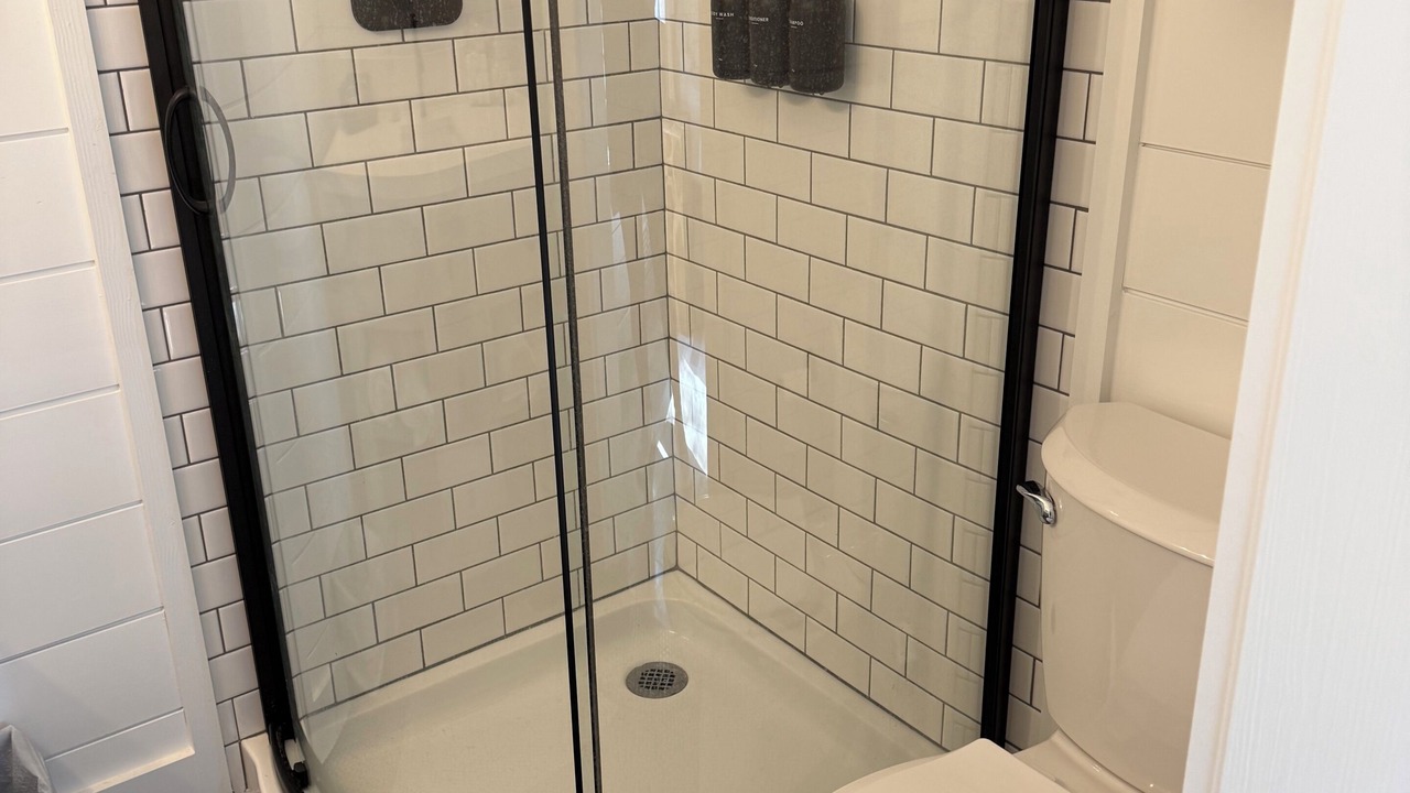 Photo of Bathroom in Pottsboro