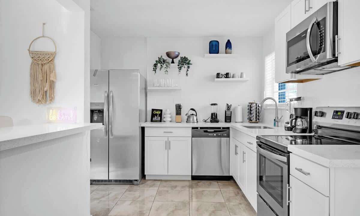 Photo of Kitchen in Miami Gardens