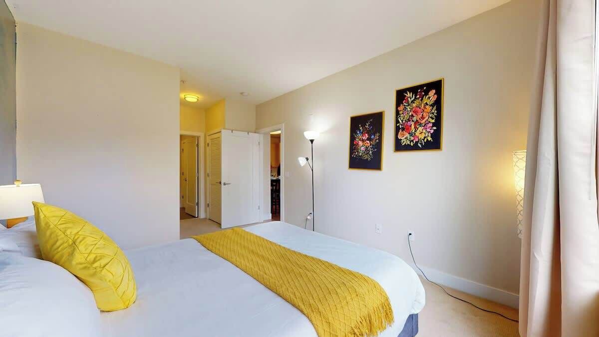 Photo of Bedroom in Downtown