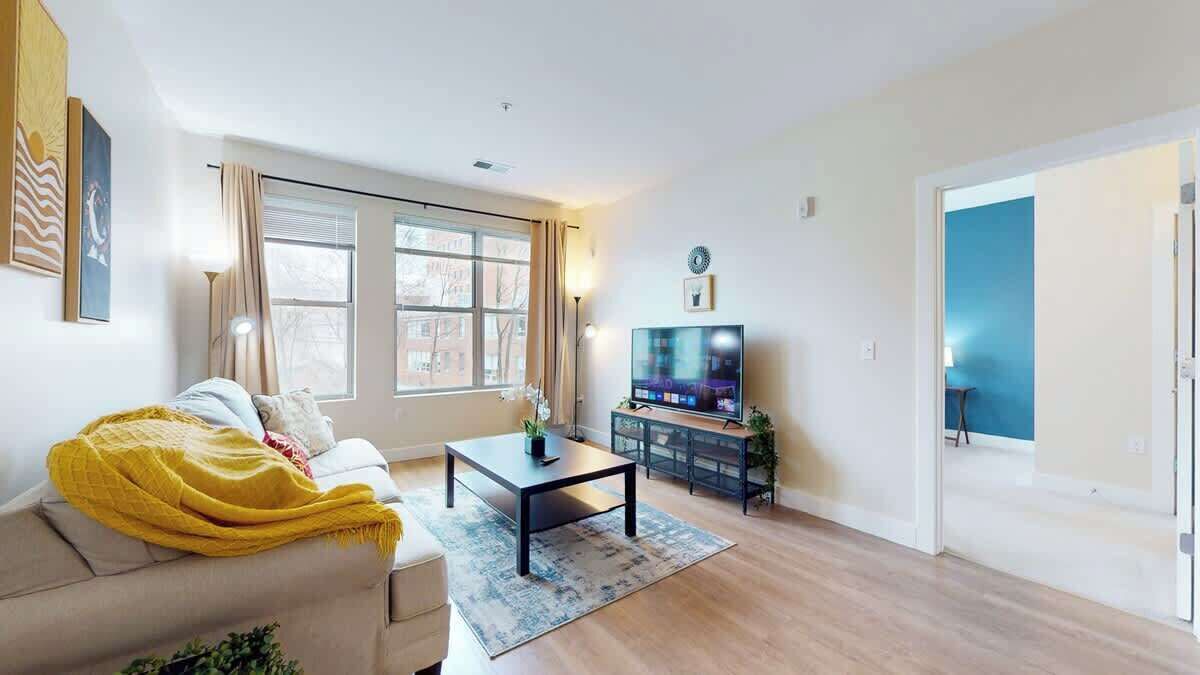 Photo of Livingroom in Downtown