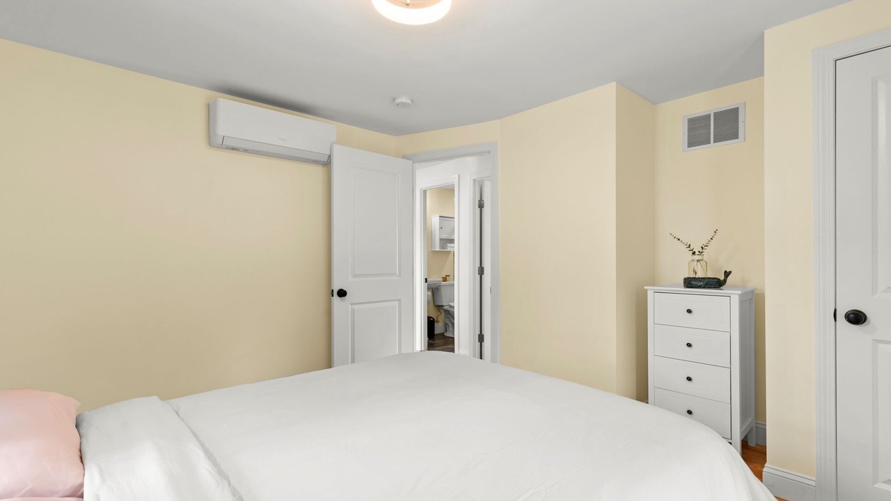 Photo of Others in Pocasset