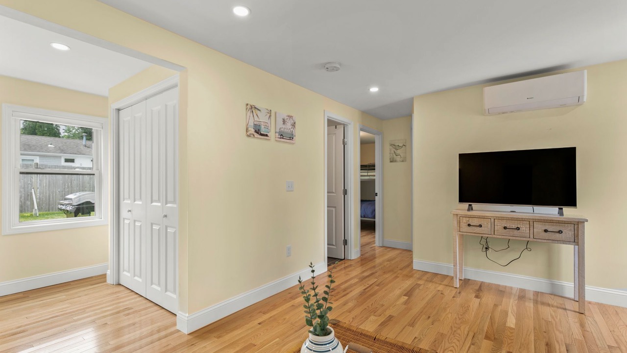 Photo of Others in Pocasset