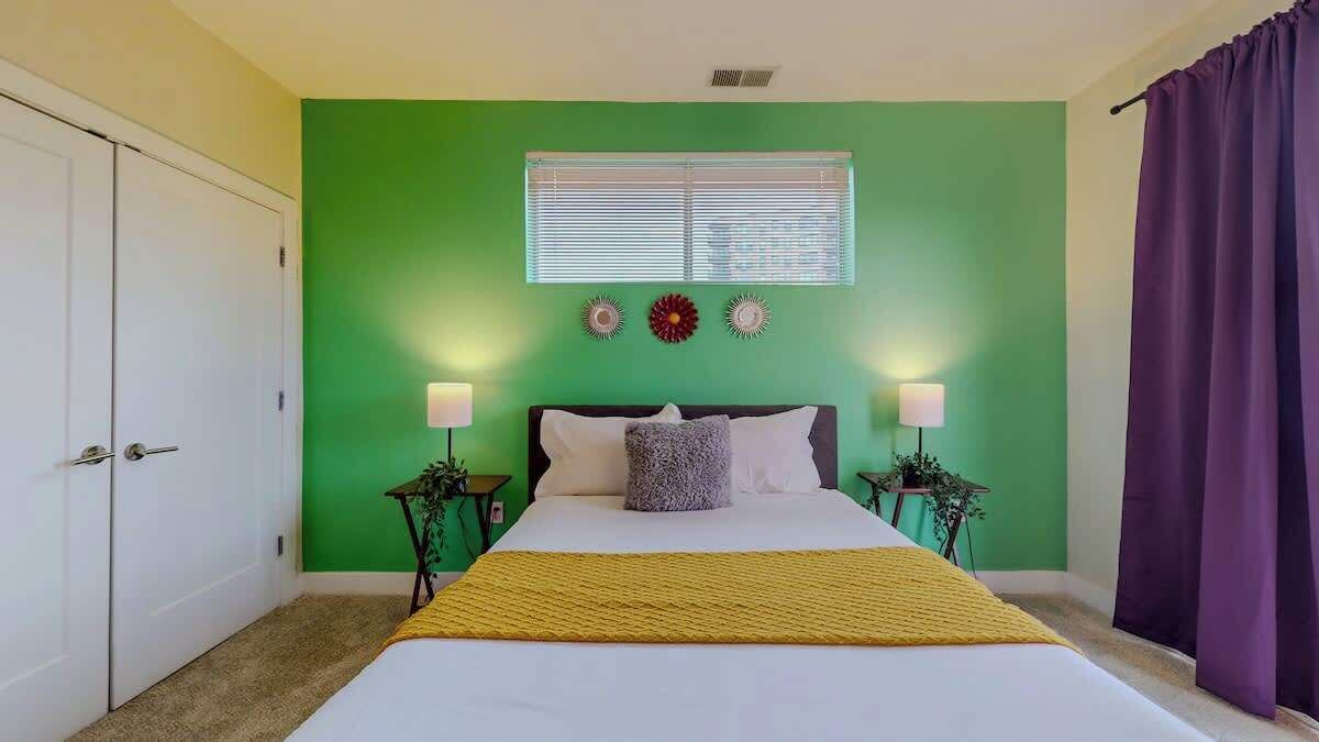 Photo of Bedroom in Downtown