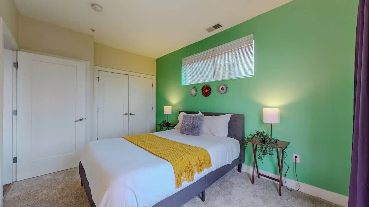 Photo of Bedroom in Downtown