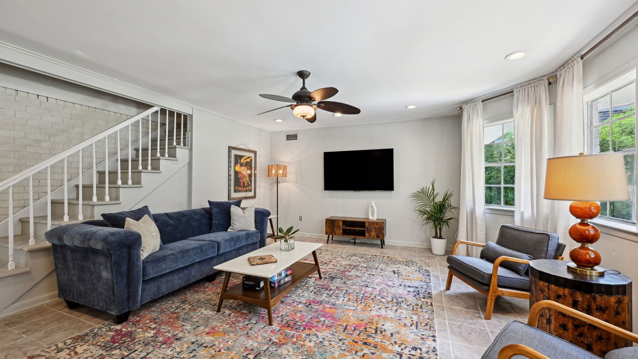 Photo of Livingroom in Covington