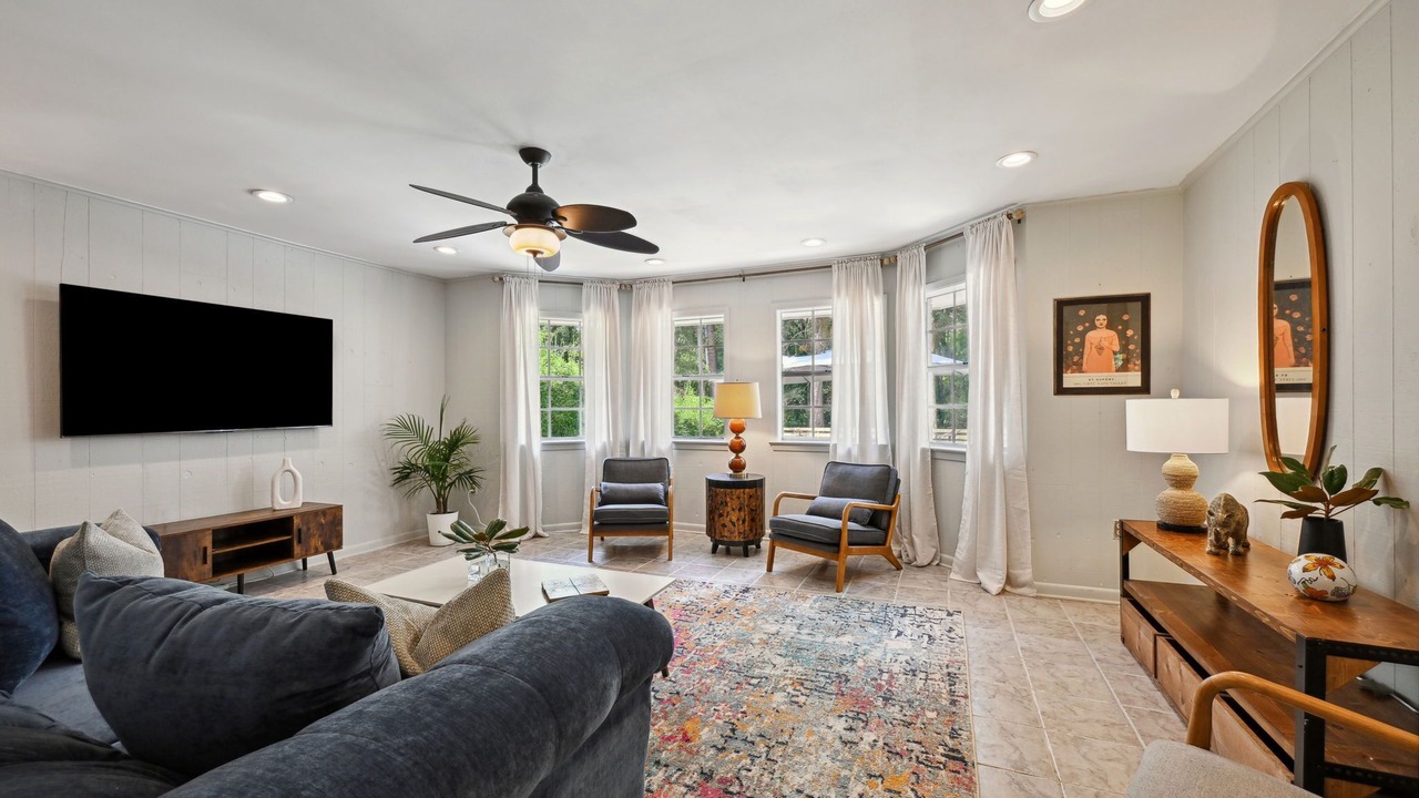 Photo of Livingroom in Covington