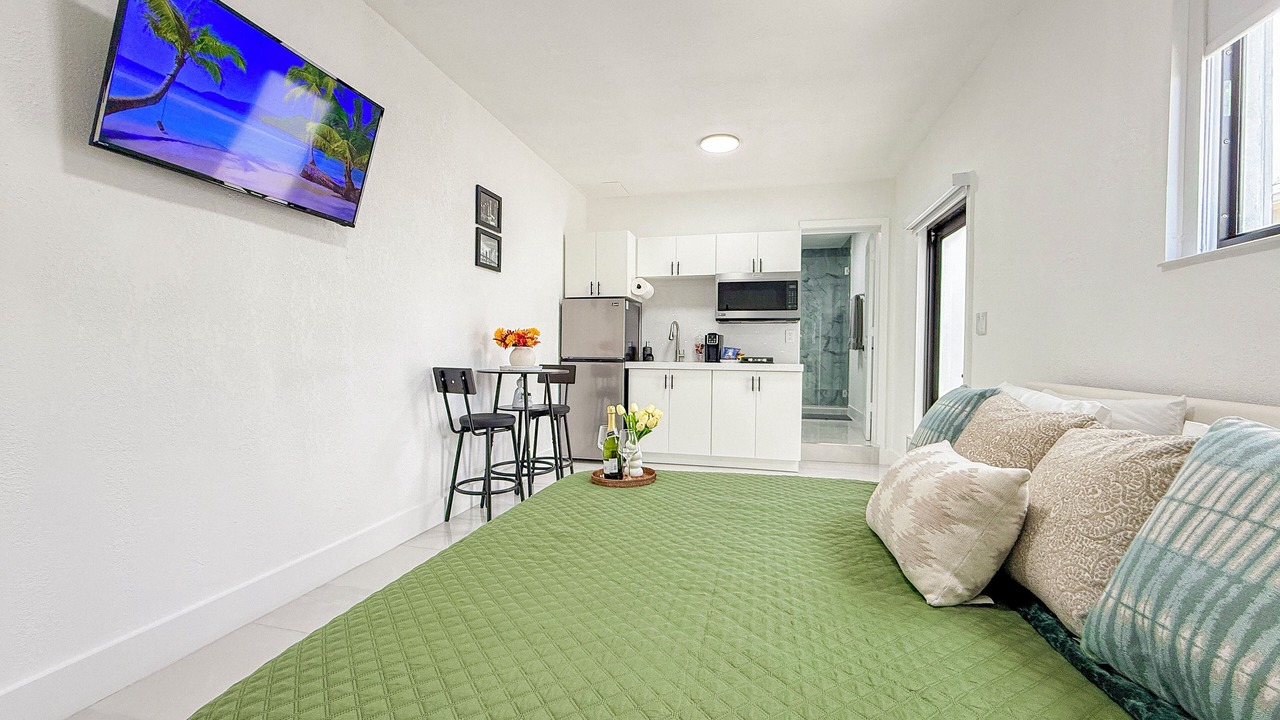 Photo of Bedroom in Miramar