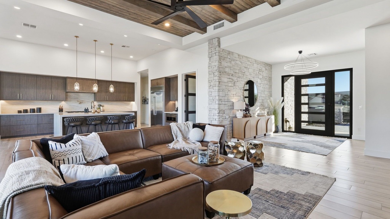 Photo of Livingroom in Rio Verde Foothills