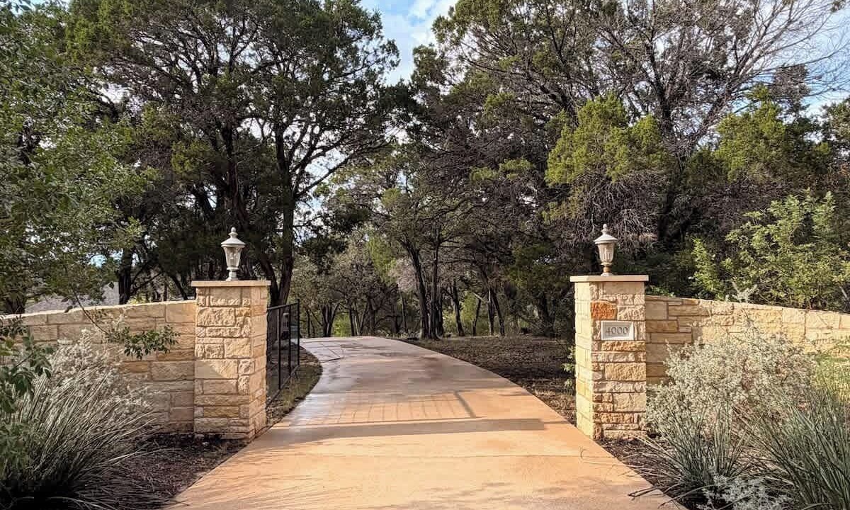 Photo of Others in Lodge Acres
