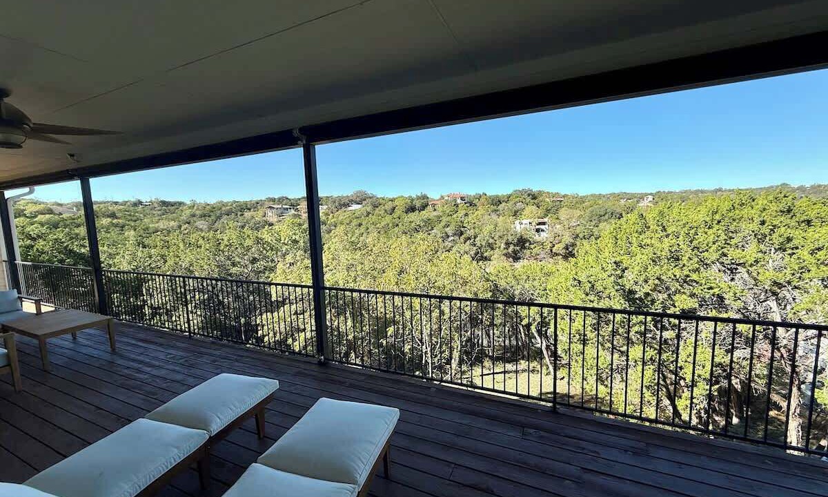 Photo of Patio Balcony in Lodge Acres