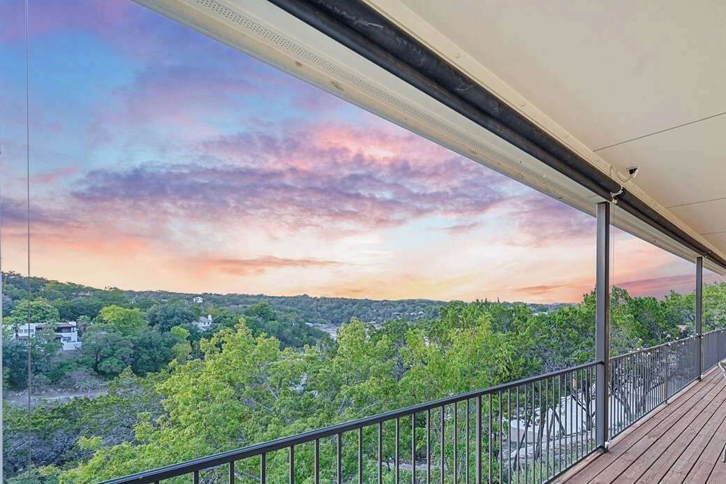 Photo of Patio Balcony in Lodge Acres