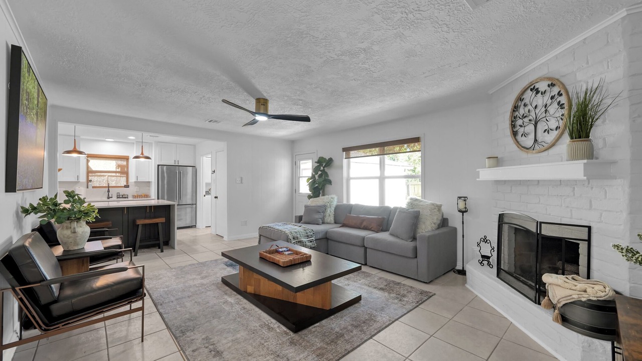 Photo of Livingroom in Shenandoah