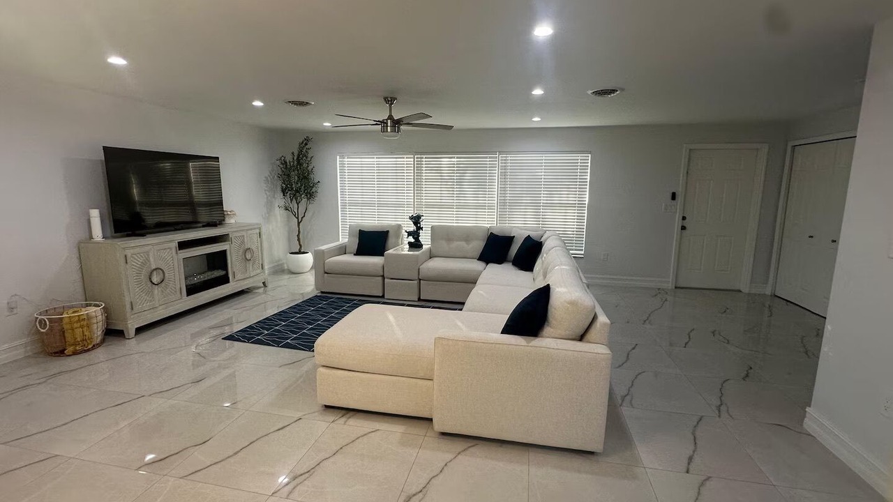 Photo of Livingroom in North Fort Myers