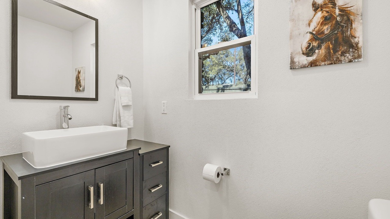 Photo of Bathroom in South Lamar