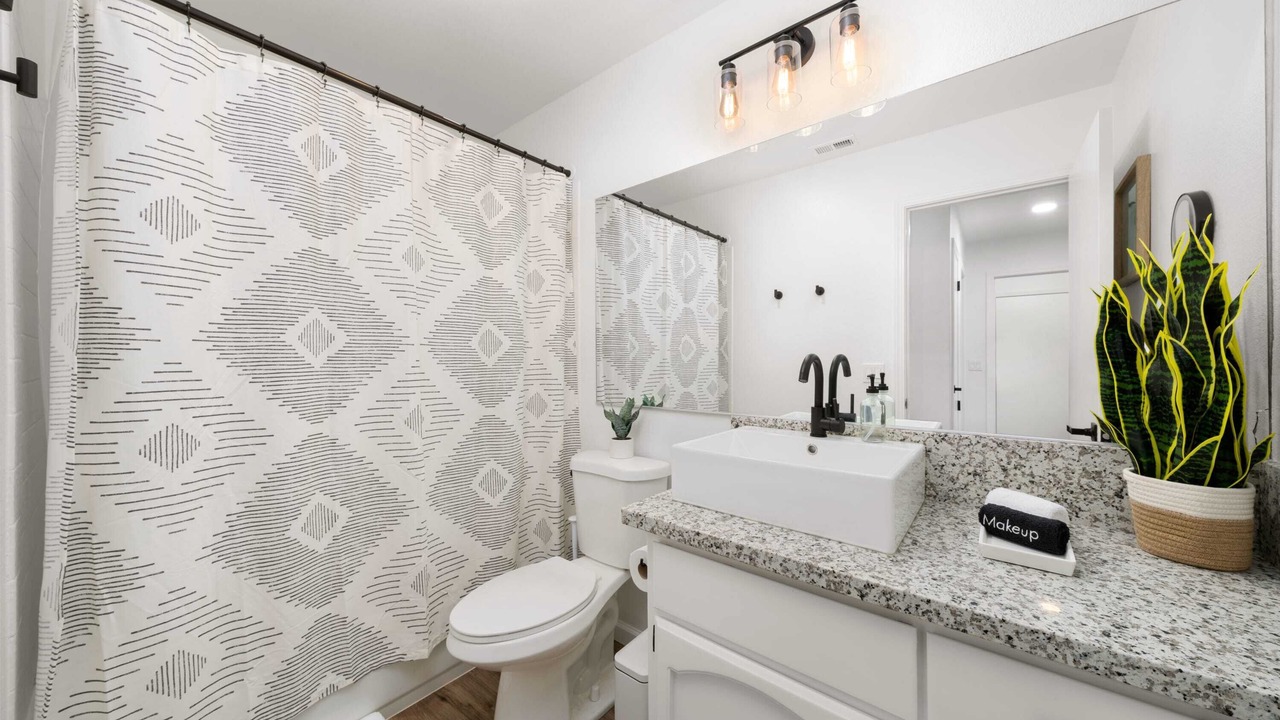 Photo of Bathroom in Pleasant Grove