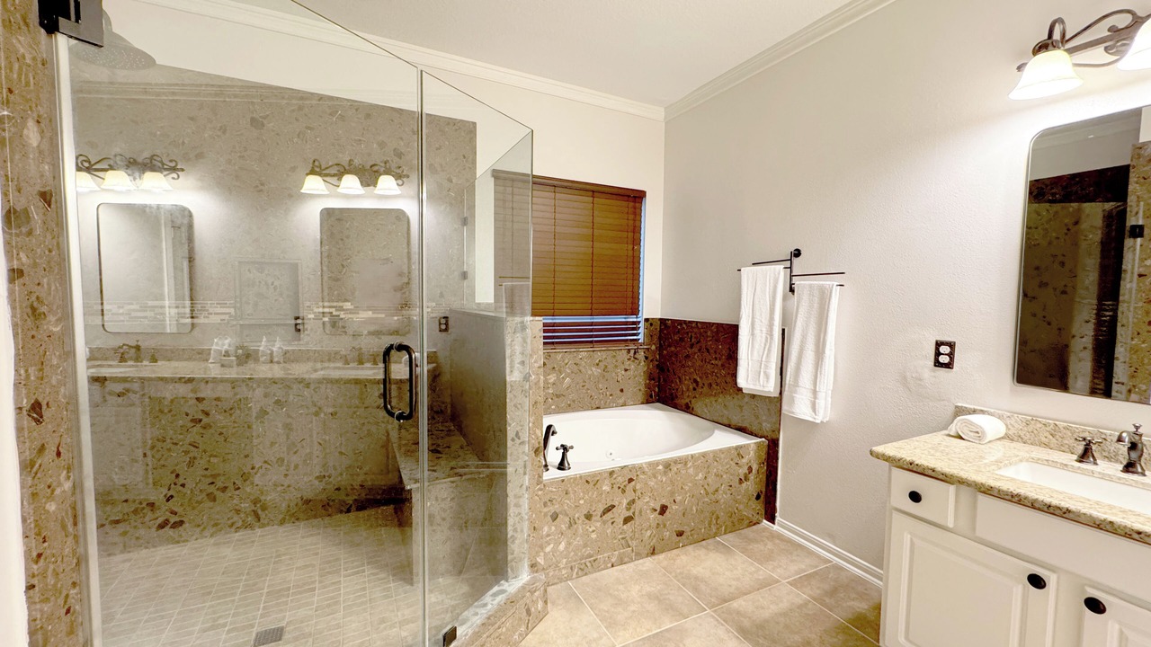 Photo of Bathroom in College Park
