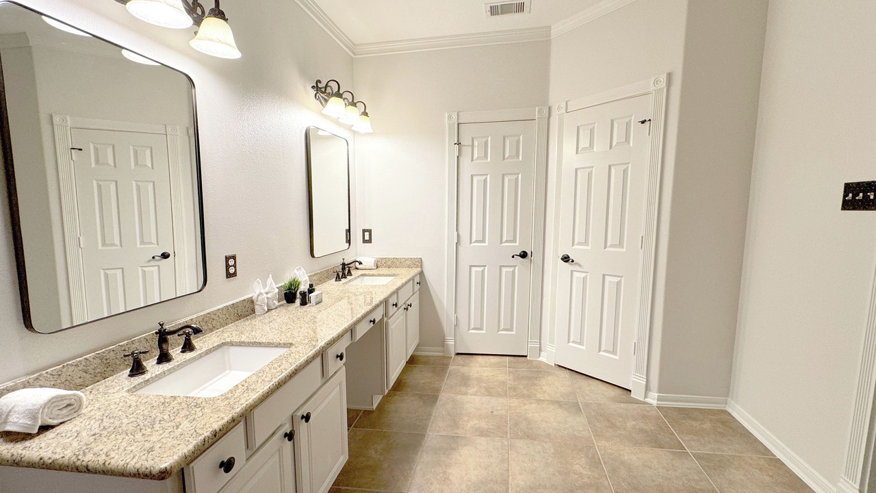 Photo of Bathroom in College Park
