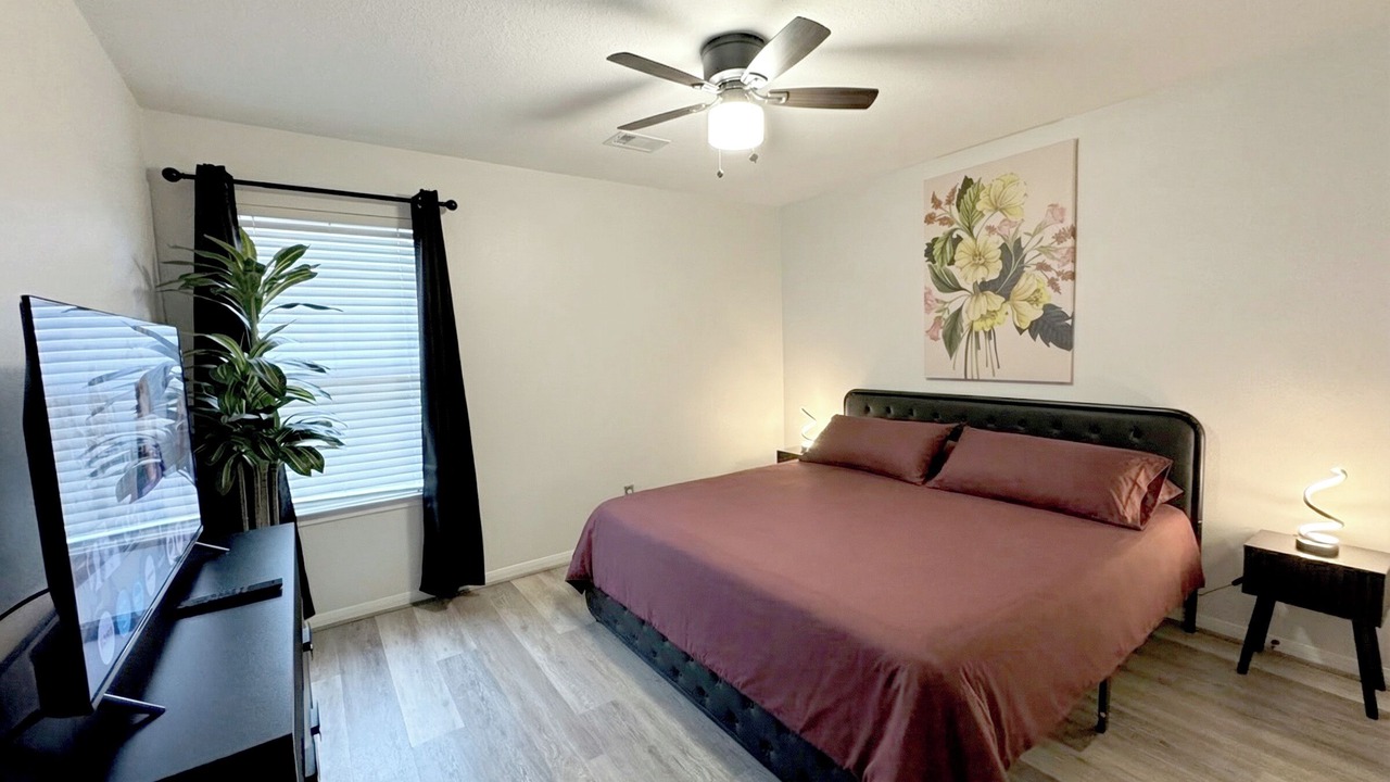 Photo of Bedroom in College Park