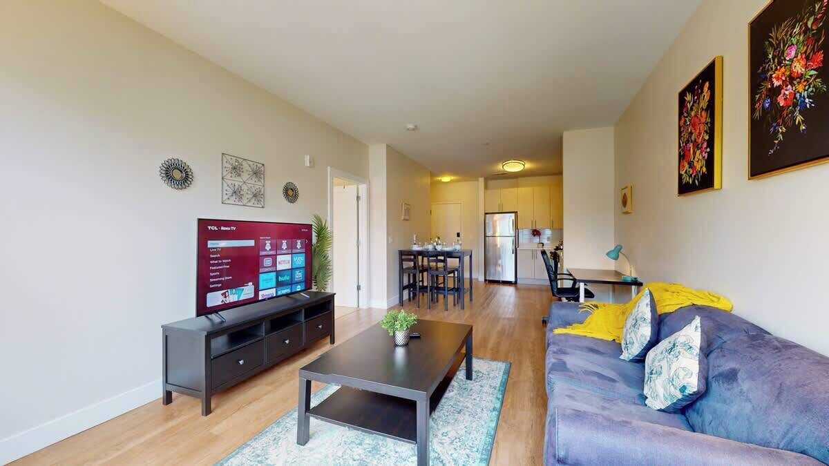 Photo of Livingroom in Downtown