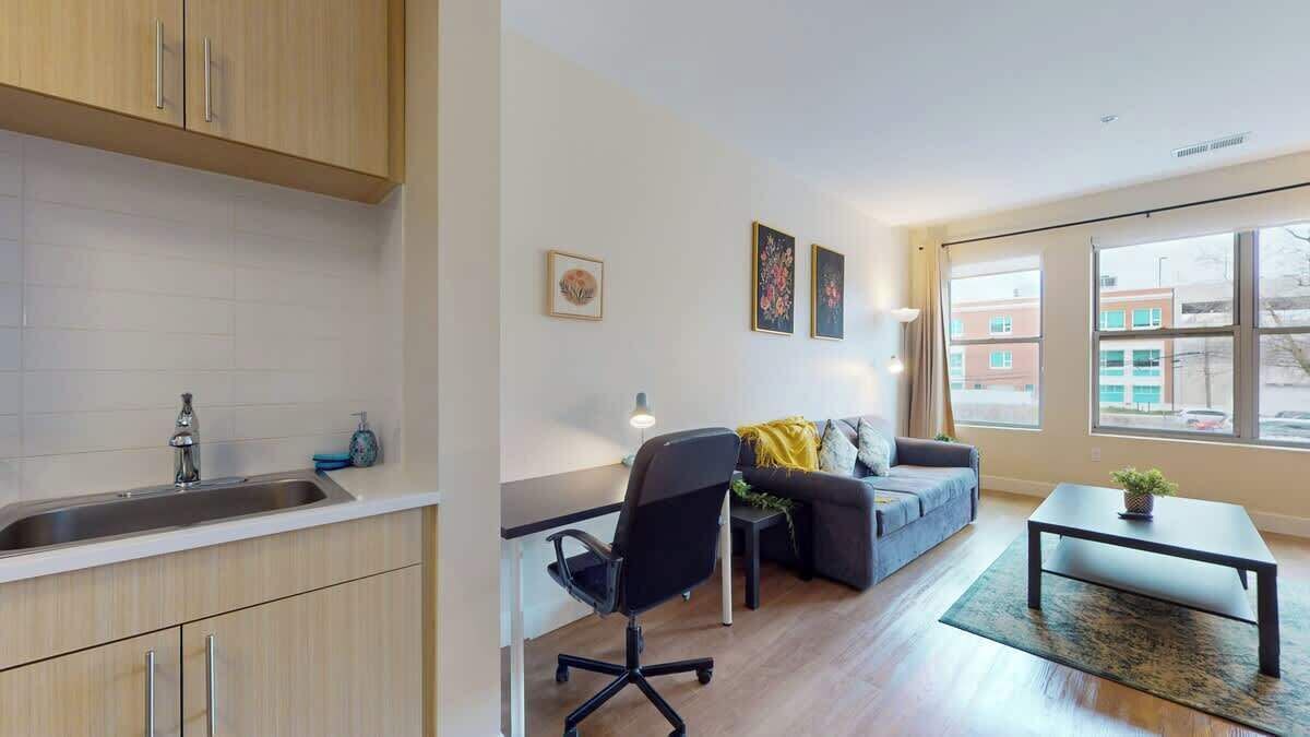 Photo of Livingroom in Downtown