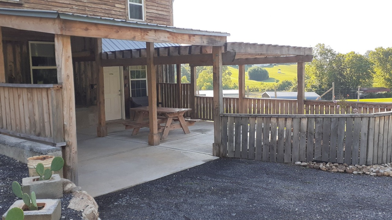Photo of Outdoor in Dandridge