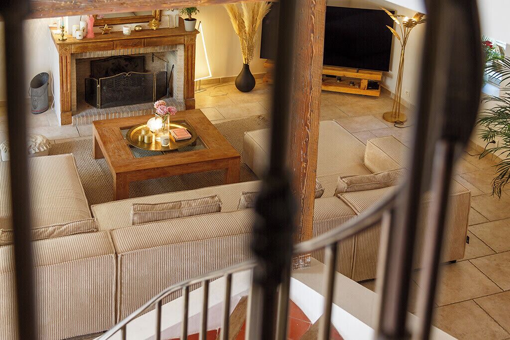 Photo of Livingroom in Maubec