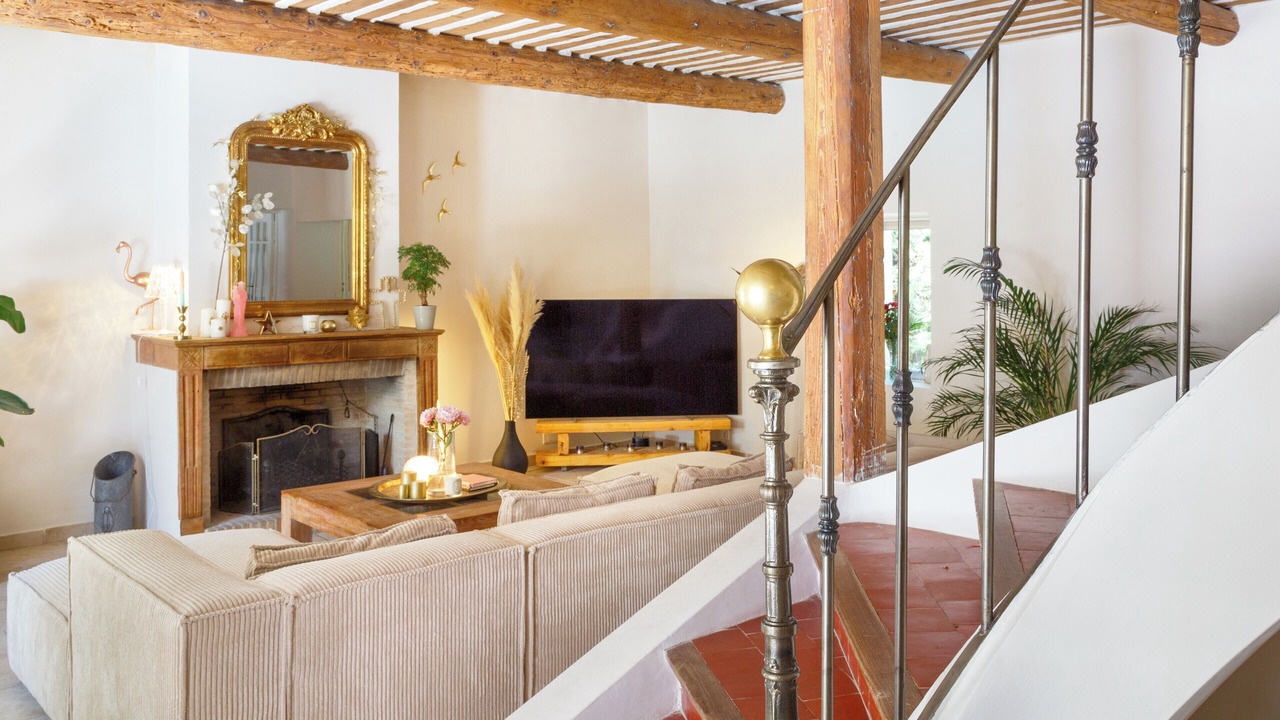 Photo of Others in Maubec