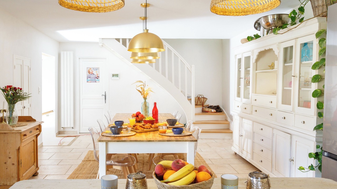 Photo of Others in Maubec