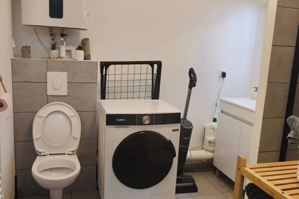 Photo of Bathroom in Chevilly-Larue