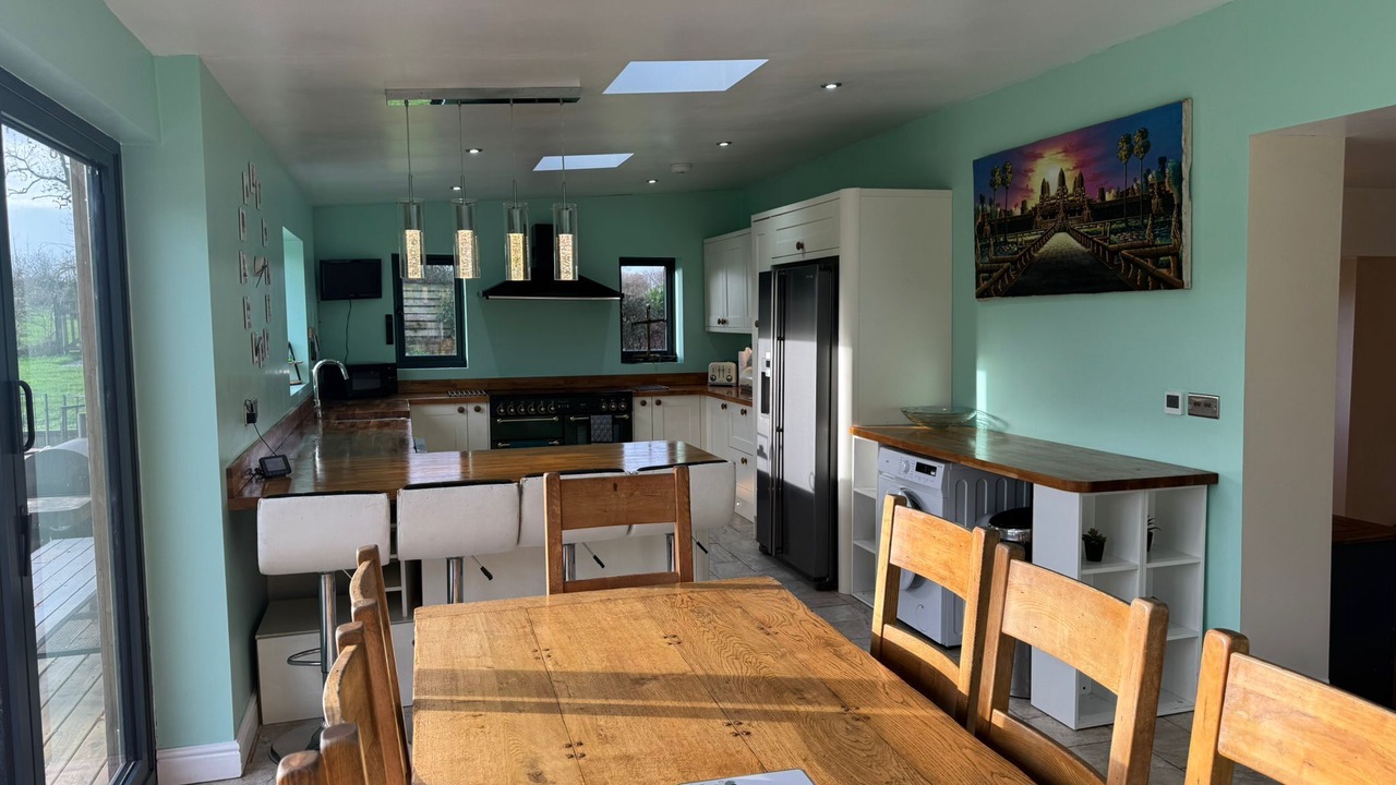 Photo of Others in Aston on Trent