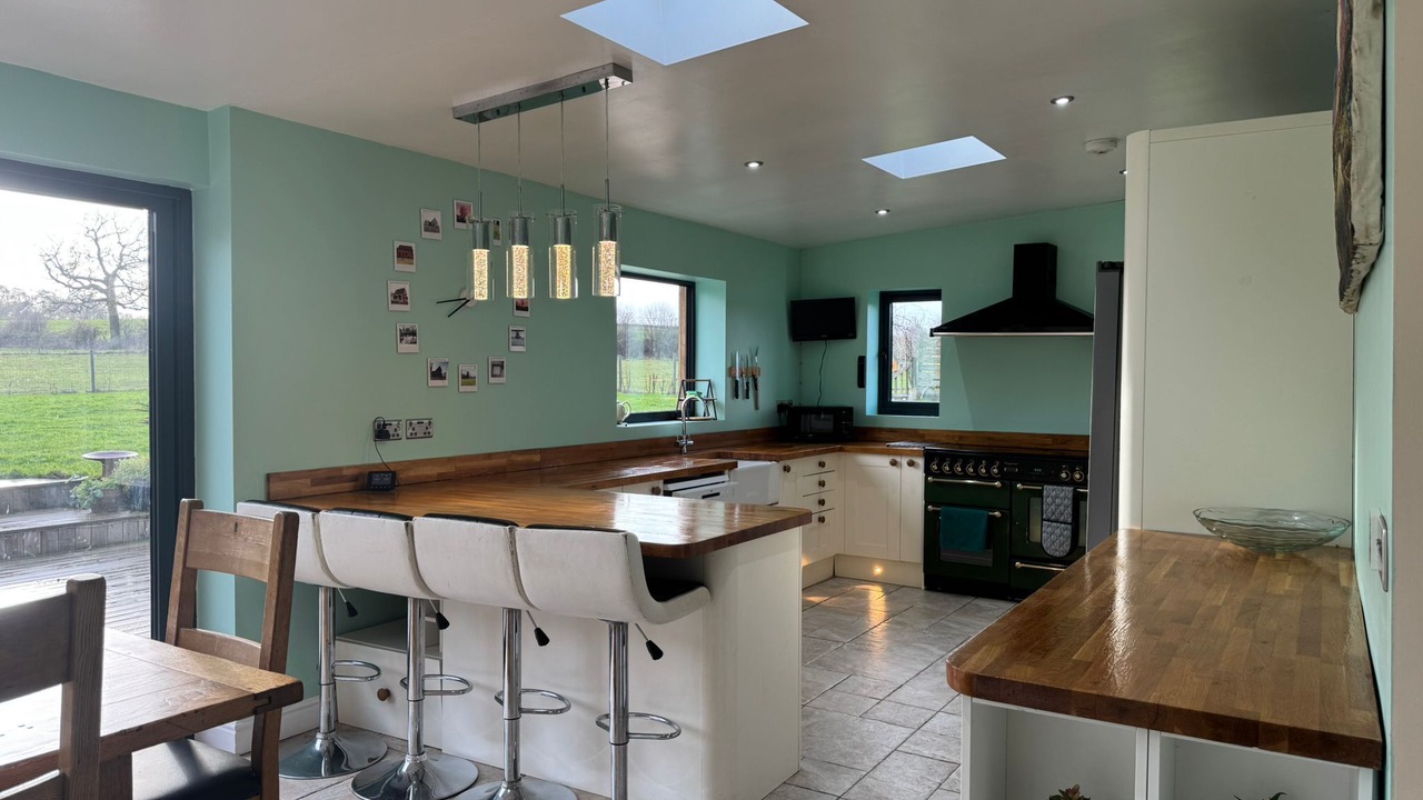 Photo of Others in Aston on Trent