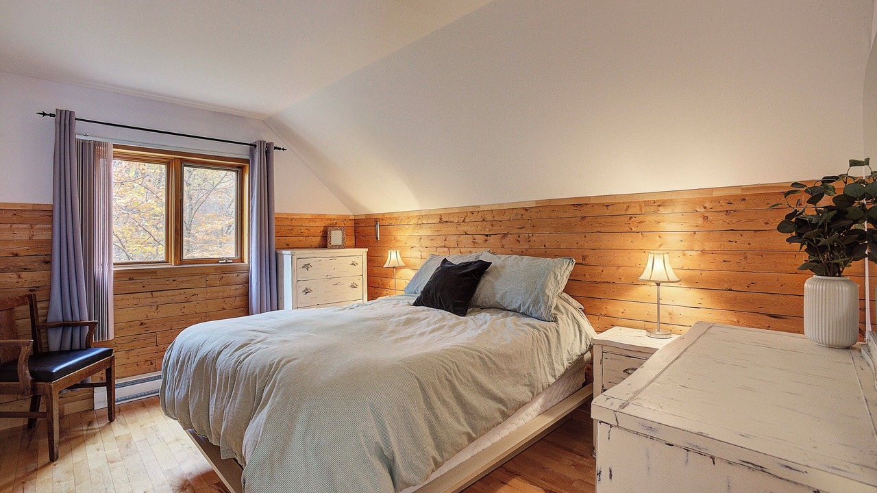 Photo of Bedroom in St-Adolphe-d'Howard