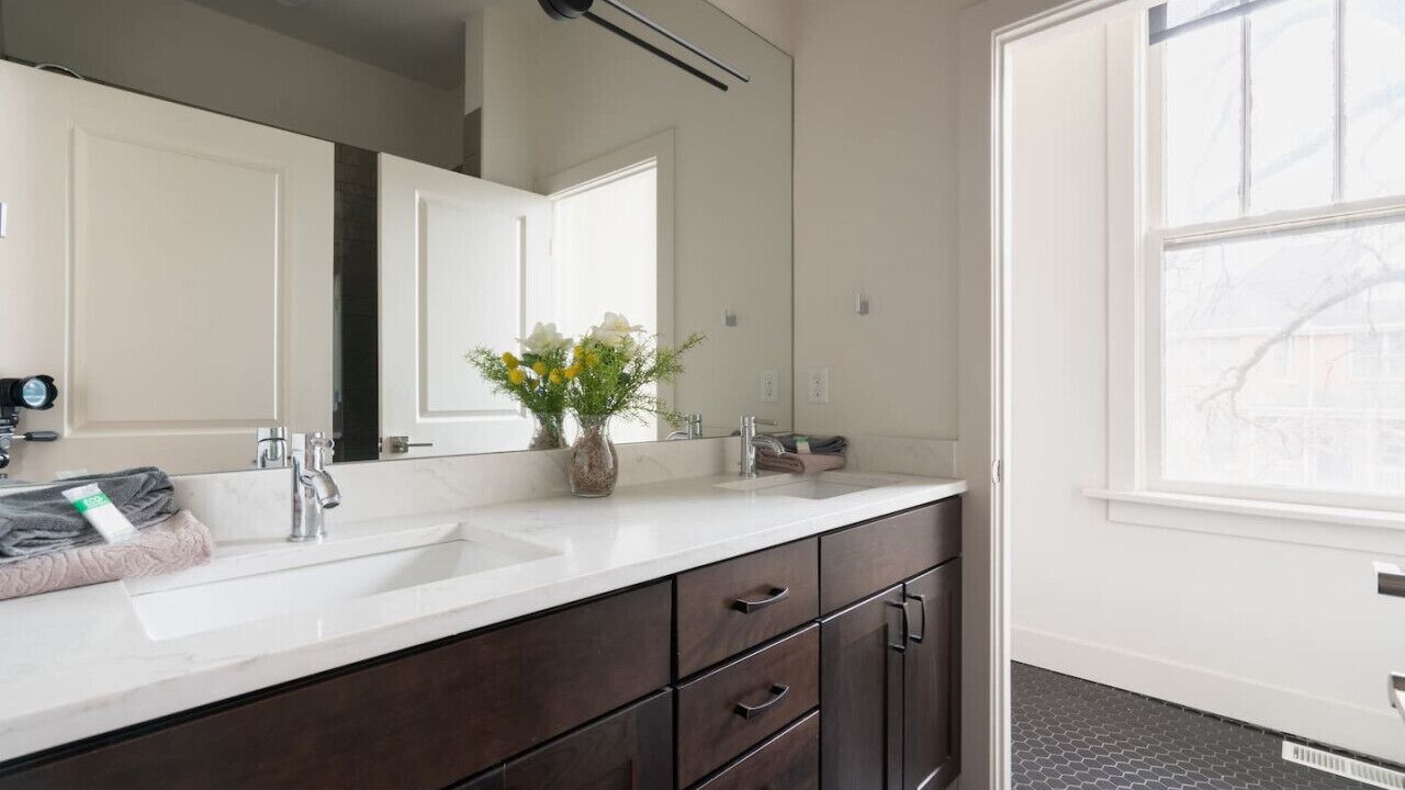 Photo of Bathroom in Short North