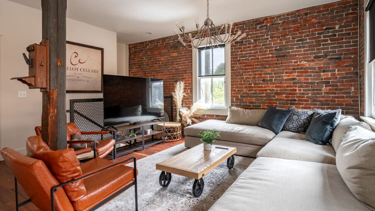 Photo of Livingroom in Short North