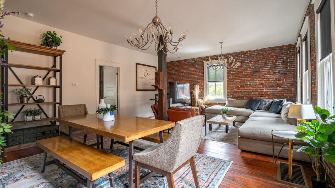Photo of Livingroom in Short North