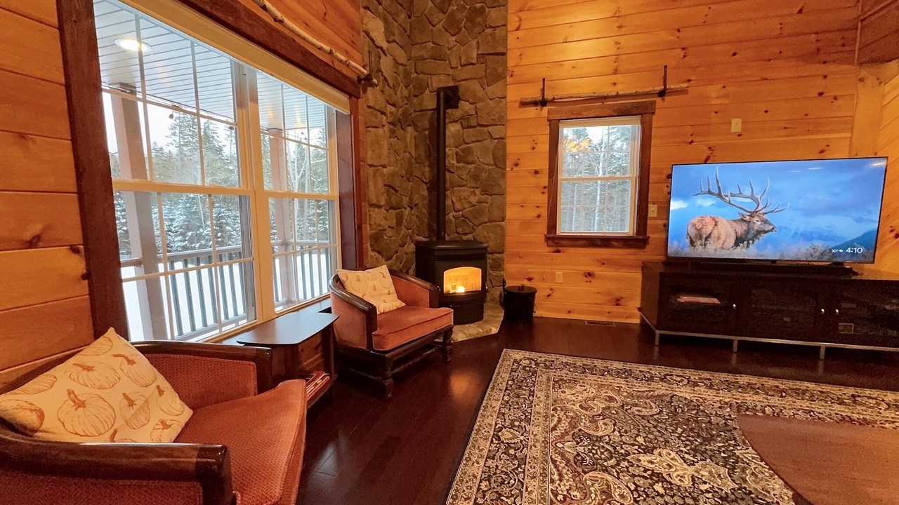 Photo of Livingroom in Rangeley