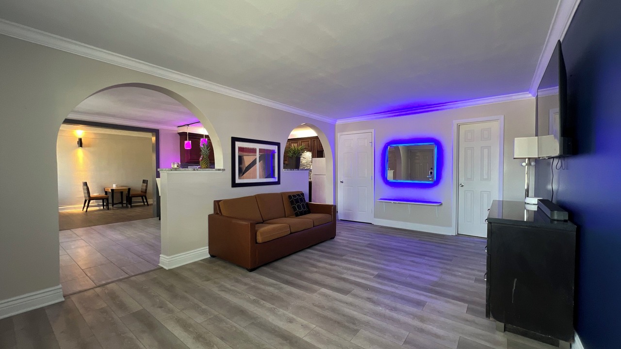 Photo of Livingroom in Lafayette