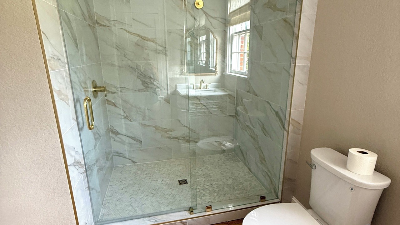 Photo of Bathroom in Madisonville