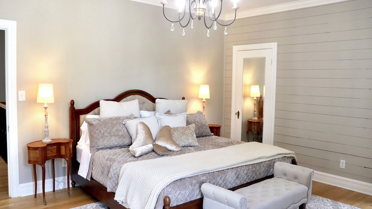 Photo of Bedroom in Madisonville