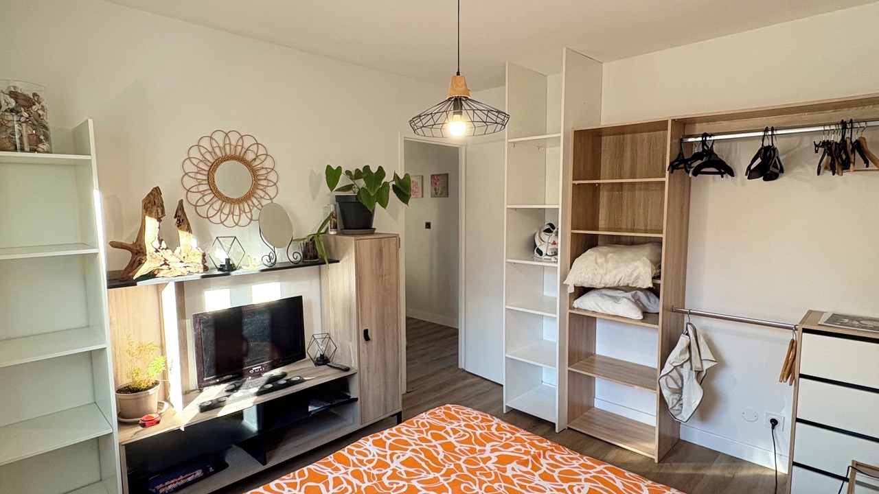 Photo of Bedroom in Saint-Orens-de-Gameville