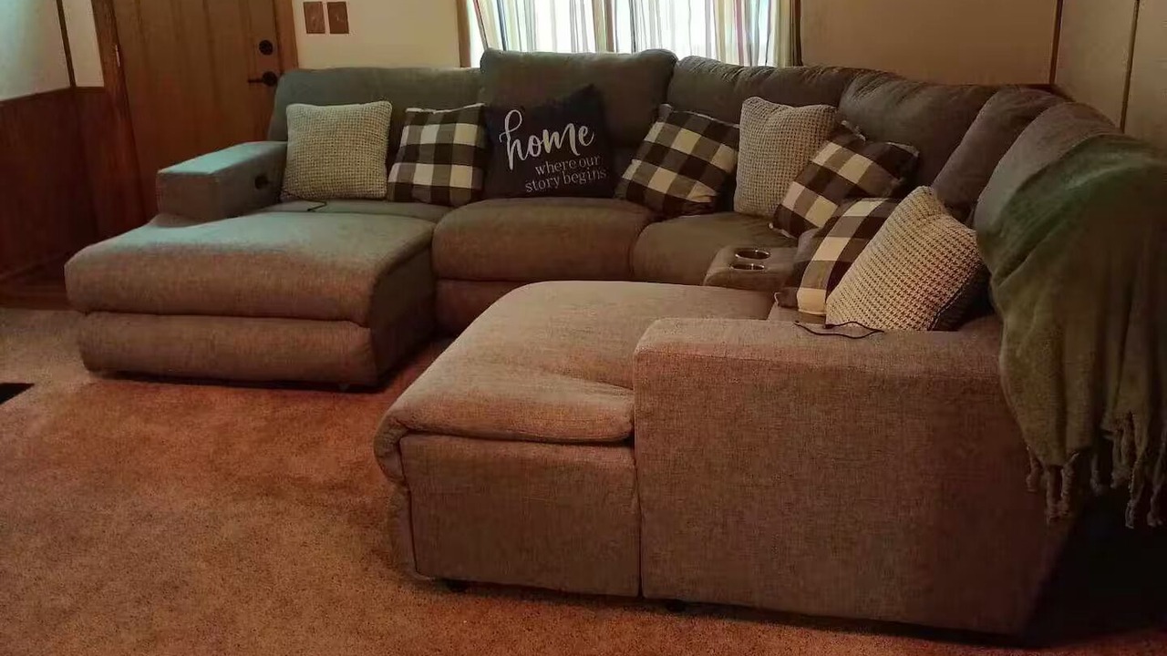Photo of Livingroom in Kuttawa
