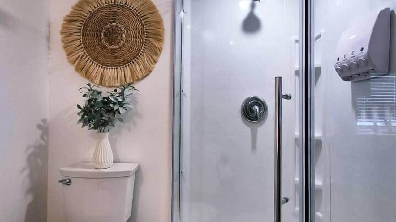 Photo of Bathroom in Leamington