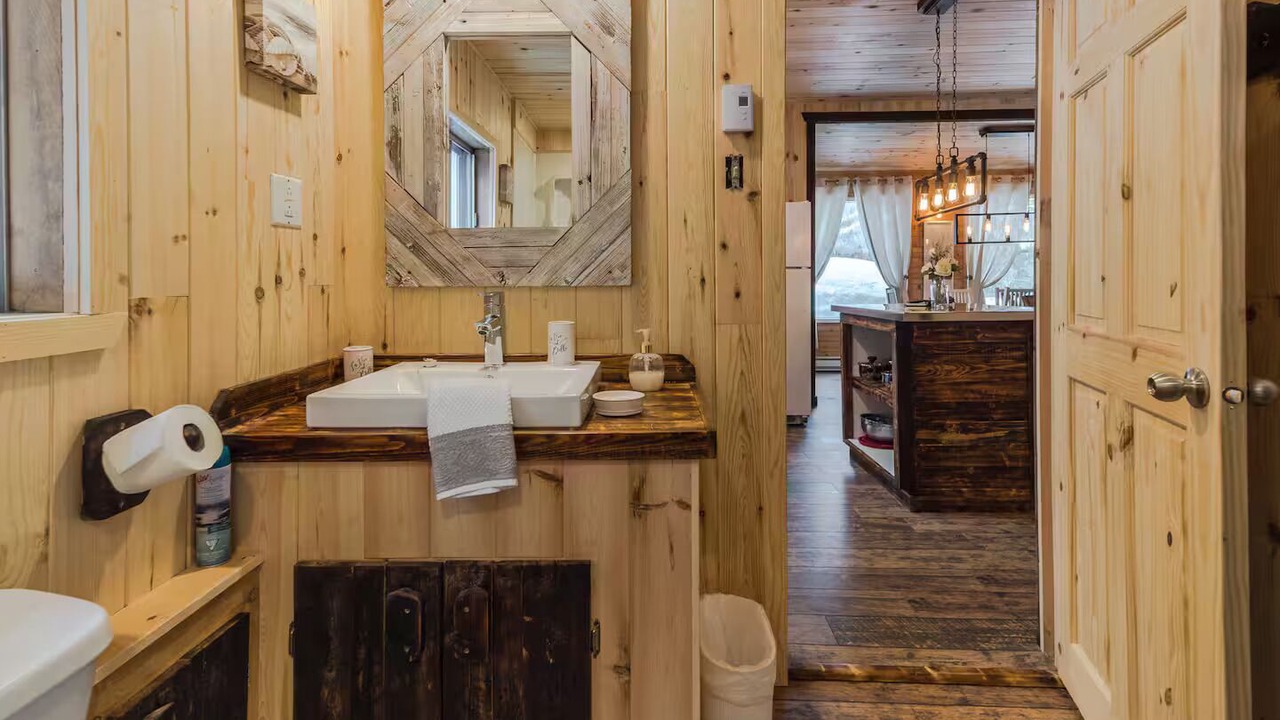 Photo of Bathroom in La Malbaie