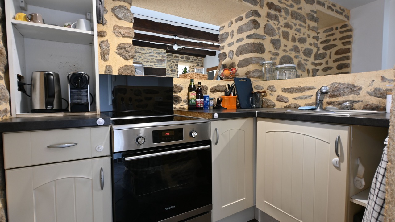 Photo of Kitchen in Saint-Coulomb