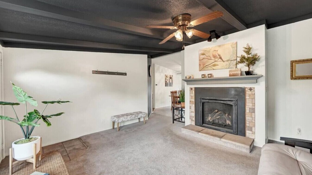 Photo of Livingroom in Airville
