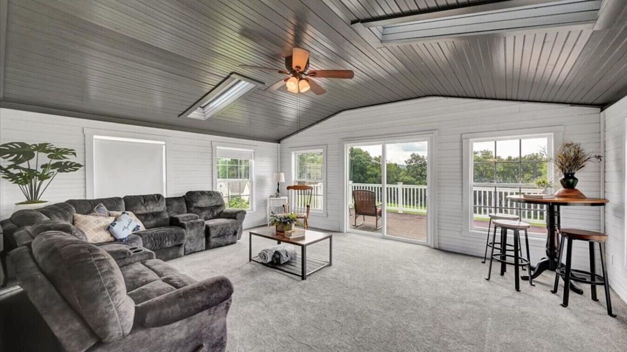 Photo of Livingroom in Airville