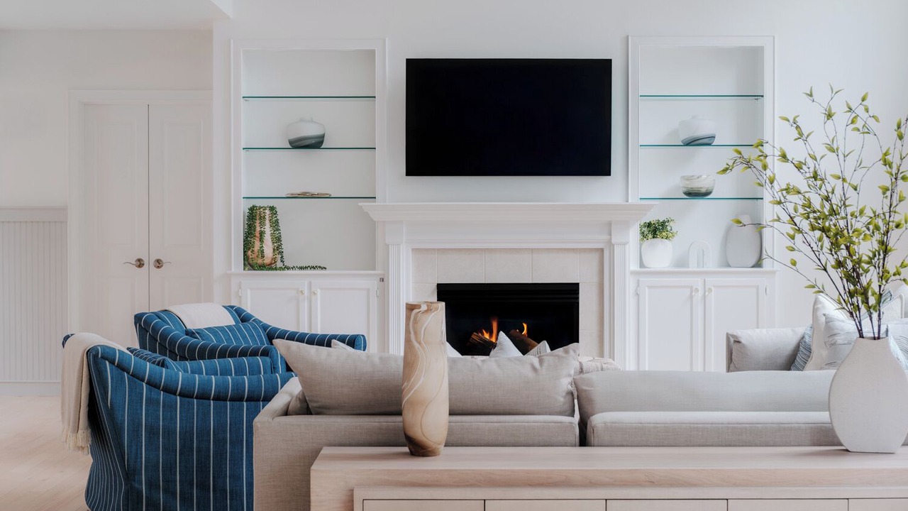 Photo of Livingroom in East Falmouth