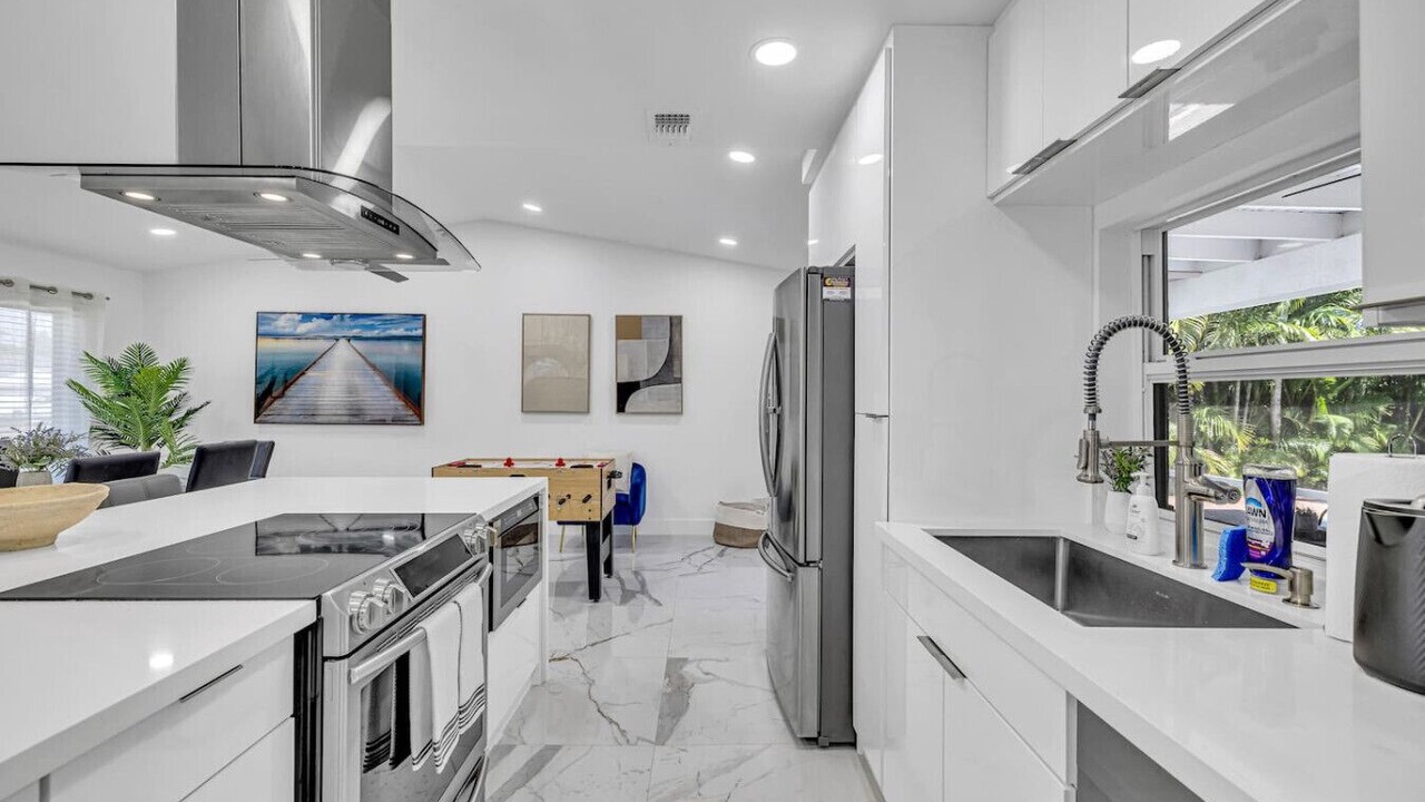 Photo of Kitchen in Tropic Palms