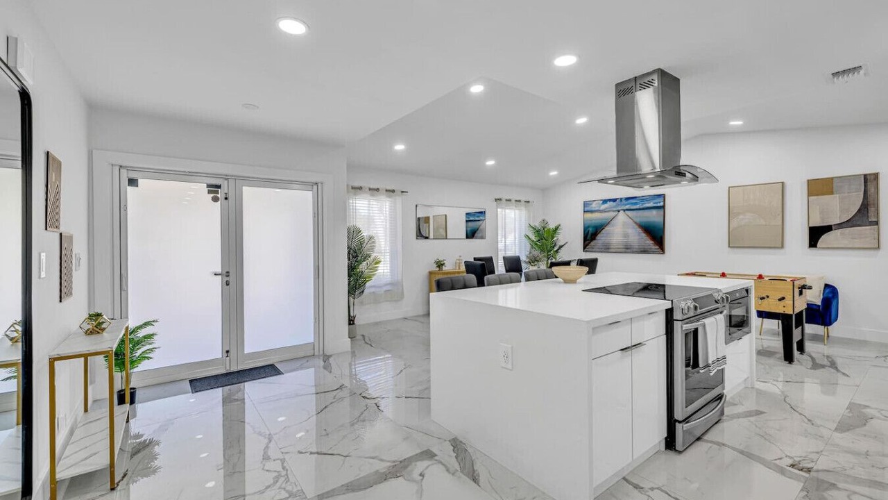Photo of Kitchen in Tropic Palms