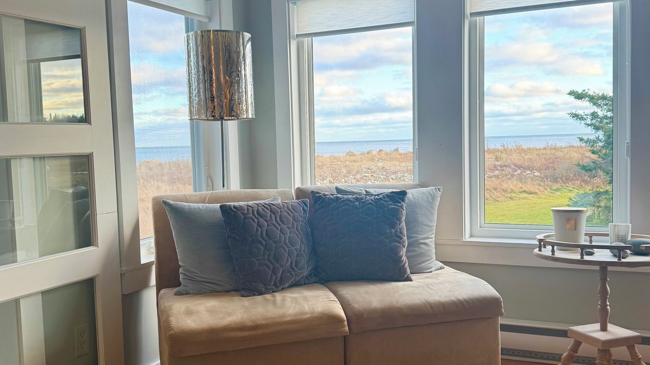 Photo of Livingroom in Western Head